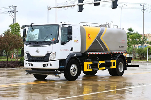 【保养小贴士】大众对洒水车高关注的3个疑惑点，答案在这里！