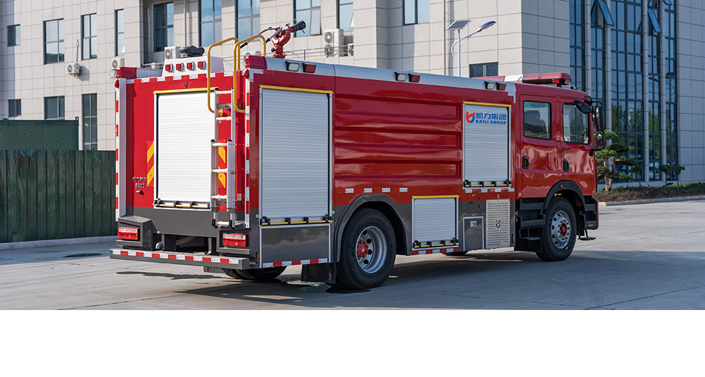 东风D9外露水罐消防车图7