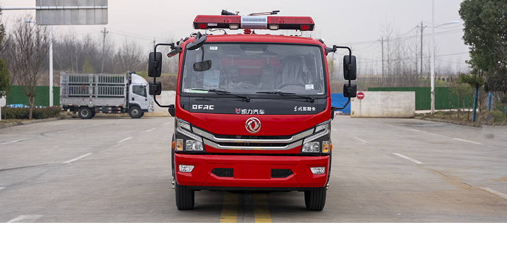 东风大多利卡泡沫消防车图5