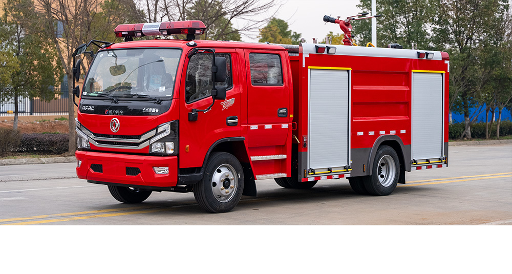 东风大多利卡泡沫消防车图1