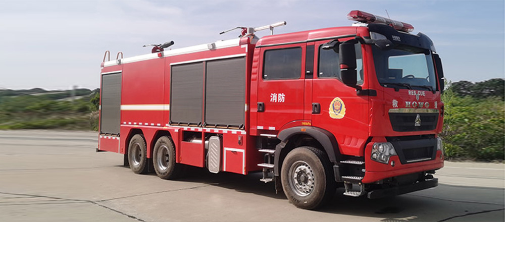 豪沃后双桥干粉泡沫联用消防车图4