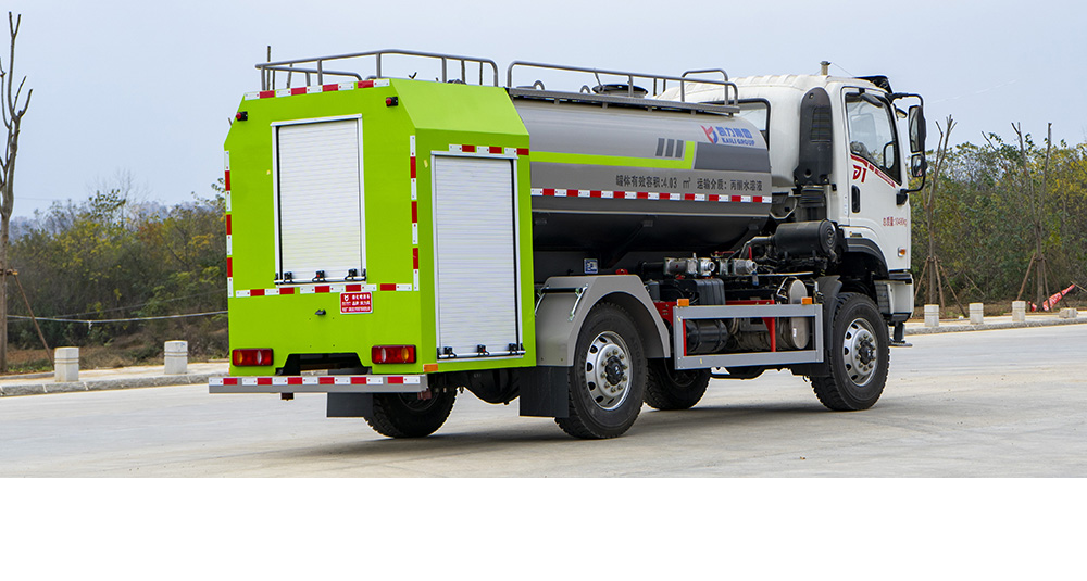 D1四驱消防洒水车图2