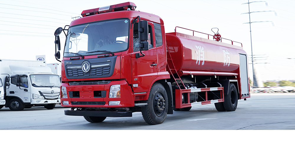 东风天锦消防洒水车图1