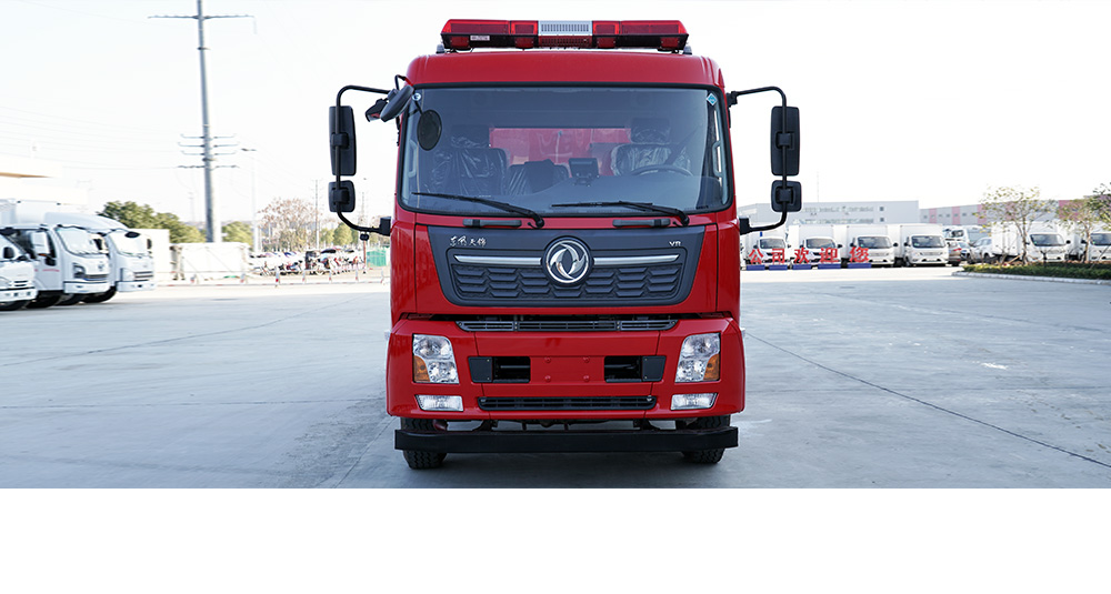 东风天锦消防洒水车图7