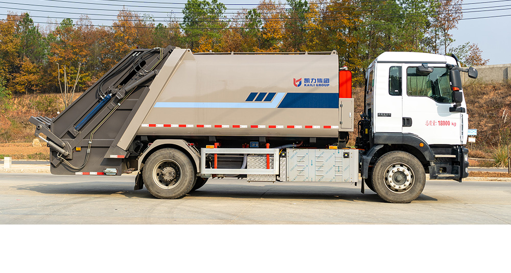 重汽纯电压缩式垃圾车图5