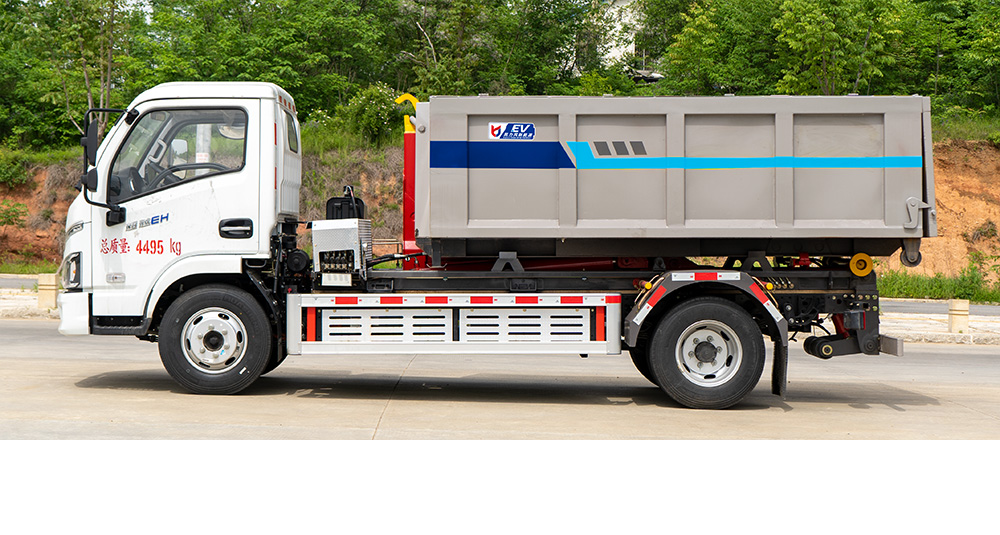 上汽跃进纯电车厢可卸式垃圾车图5