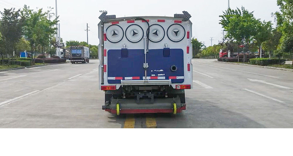 福田祥菱纯电吸尘车图8