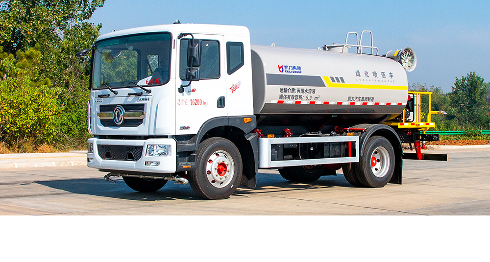 东风D9绿化喷洒车图2