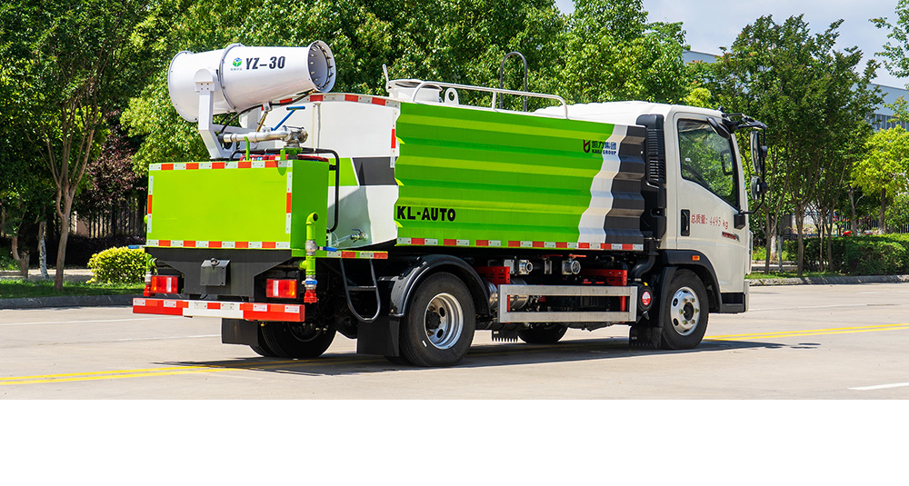 重汽豪曼多功能抑尘车图5