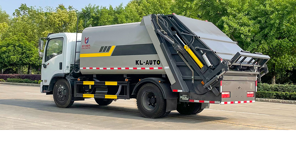 东风大福瑞卡压缩式垃圾车图6