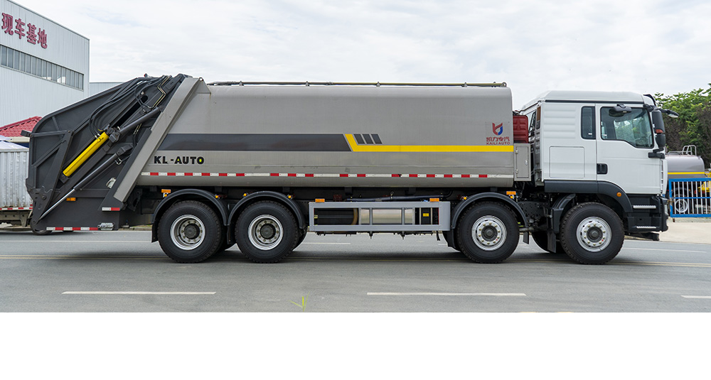 重汽前四后八压缩式垃圾车图3