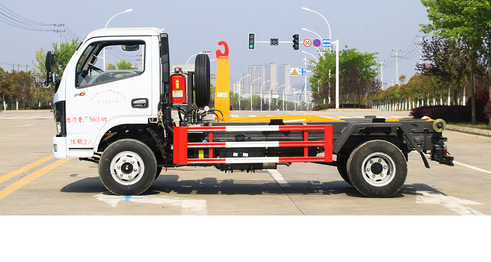 小福瑞卡5方车厢可卸式垃圾车图4