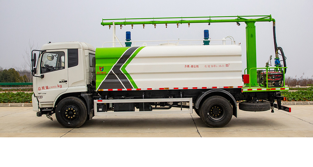 东风天锦铁路抑尘车图4