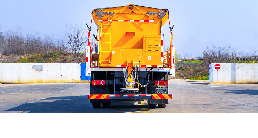 东风天锦除雪车图8