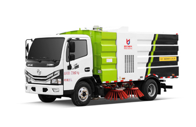 小多利卡扫路车