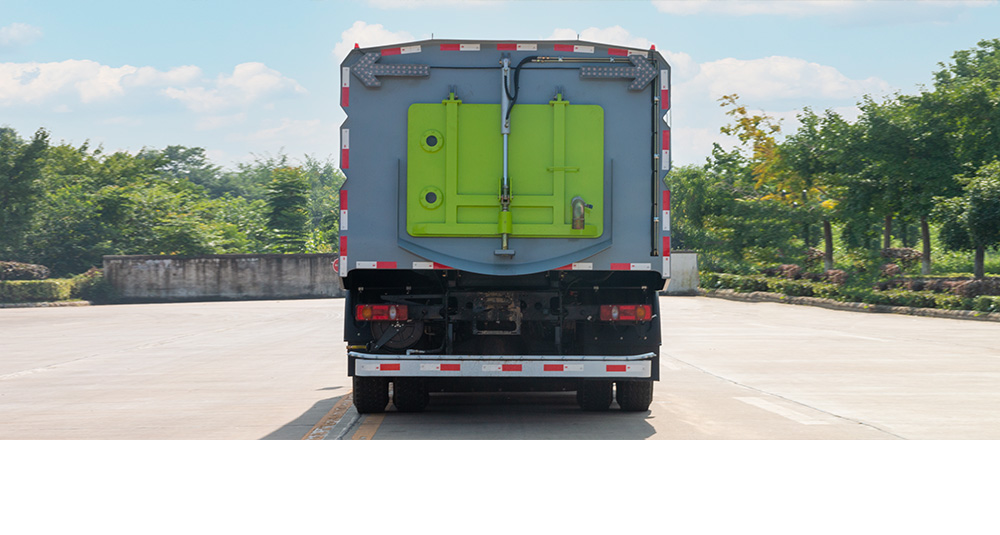 东风天锦洗扫车图7