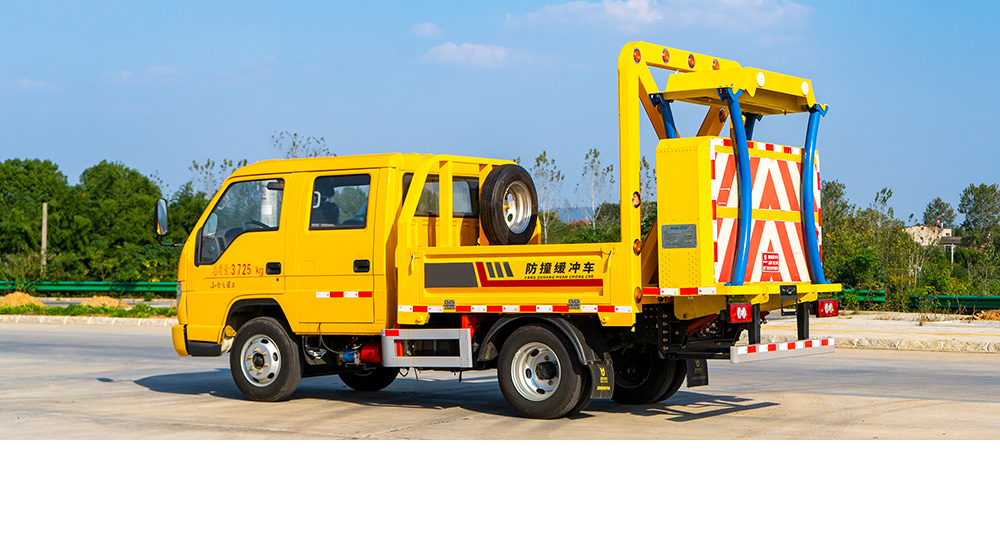 福田小卡3防撞缓冲车图4
