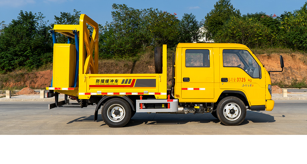 福田小卡3防撞缓冲车图5